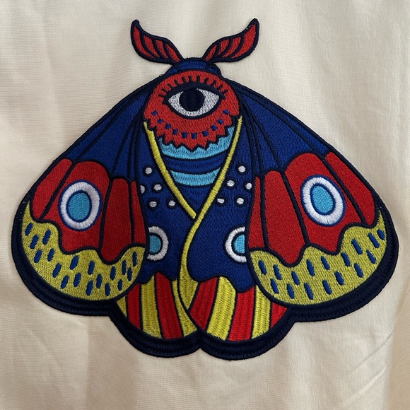 adidas Originals Cream Sweatshirt with Moth Embroidery M - Picture 12 of 15